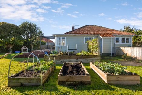 Photo of property in 13 Raleigh Street, Vogeltown, New Plymouth, 4310