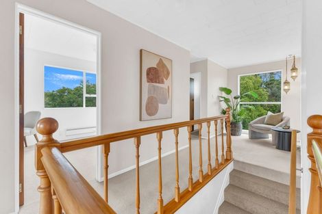 Photo of property in 3b Hunter Place, Merrilands, New Plymouth, 4312