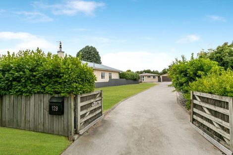 Photo of property in 129 Main Rd Clive, Clive, 4102