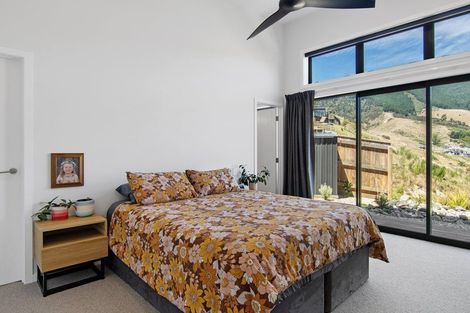 Photo of property in 23 Hill Tops Way, Stoke, Nelson, 7011