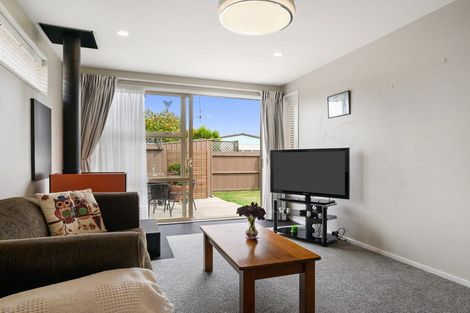 Photo of property in 3/21 Hei Hei Road, Hei Hei, Christchurch, 8042