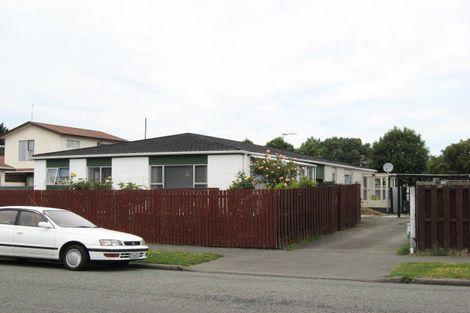 Photo of property in 1/14 Kawau Crescent, Bromley, Christchurch, 8062