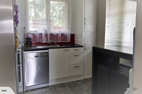 Photo of property in 31 Gilfillan Street, Blockhouse Bay, Auckland, 0600