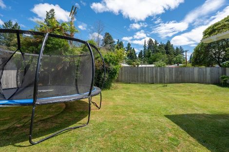 Photo of property in 35 Martin Street, Utuhina, Rotorua, 3015