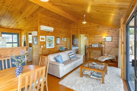 Photo of property in 46 Guthrie Crescent, Castlepoint, Tinui, 5889