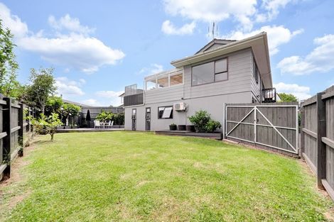 Photo of property in 45 Marendellas Drive, Bucklands Beach, Auckland, 2014