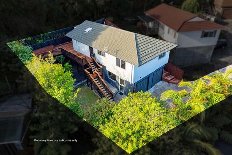 Photo of property in 2/17 Fernwood Grove, Bayview, Auckland, 0629