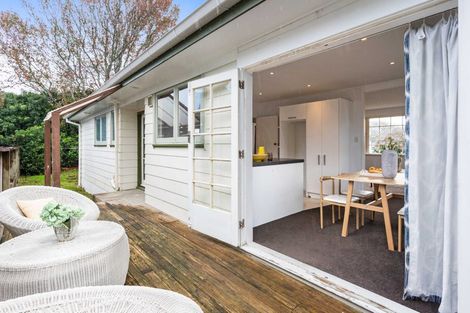 Photo of property in 15 Frostbite Place, Ranui, Auckland, 0612