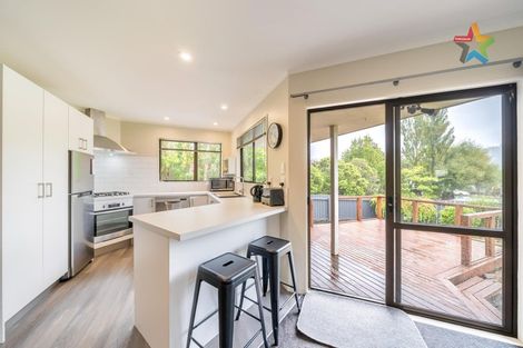 Photo of property in 1/1 Montgomery Street, Stokes Valley, Lower Hutt, 5019