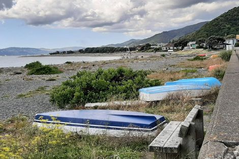 Photo of property in 14 Miro Street, Eastbourne, Lower Hutt, 5013