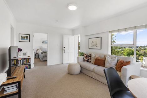 Photo of property in 1/113 Monarch Avenue, Hillcrest, Auckland, 0627