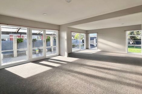 Photo of property in 26 Fern Drive, Halswell, Christchurch, 8025