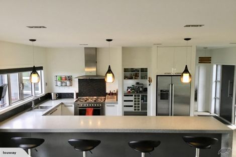 Photo of property in 10 Landsborough Drive, Darfield, 7571