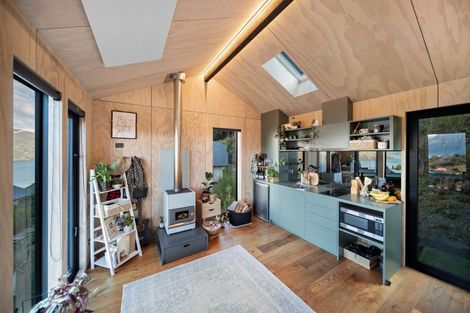 Photo of property in 45 Dart Place, Fernhill, Queenstown, 9300