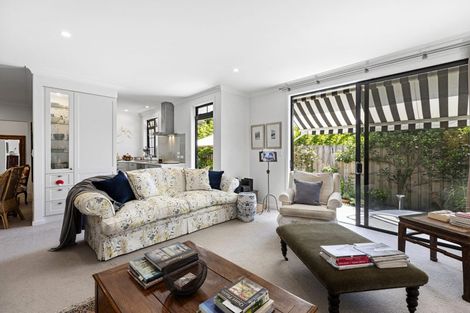 Photo of property in 50b Sixteenth Avenue, Tauranga South, Tauranga, 3112