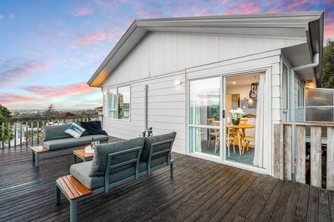 Photo of property in 27 Danube Lane, Glen Eden, Auckland, 0602