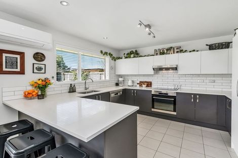 Photo of property in 12 Othello Drive, Rolleston, 7614