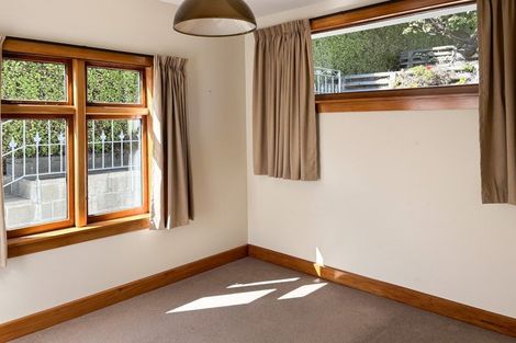 Photo of property in 40 Saint Andrews Hill Road, Mount Pleasant, Christchurch, 8081