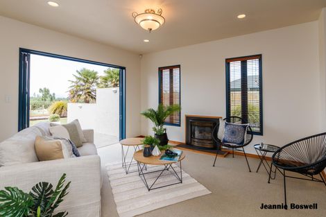 Photo of property in 55 Royal Oak Drive, Kelvin Grove, Palmerston North, 4414