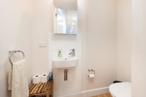 Photo of property in 1/11p Maunganui Road, Mount Maunganui, 3116