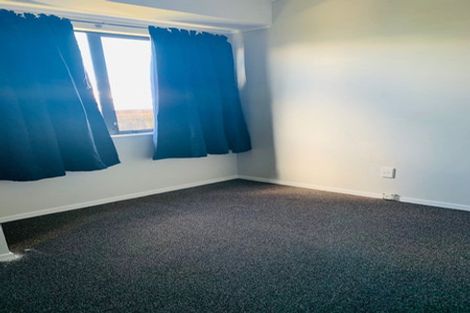 Photo of property in 79a Templeton Place, Clendon Park, Auckland, 2103