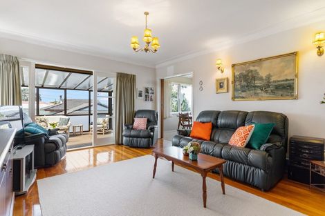 Photo of property in 109 Sandspit Road, Shelly Park, Auckland, 2014