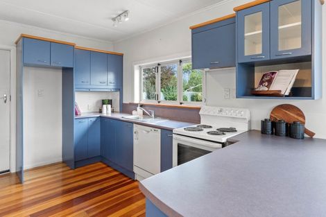 Photo of property in 7 Madden Place, Solway, Masterton, 5810