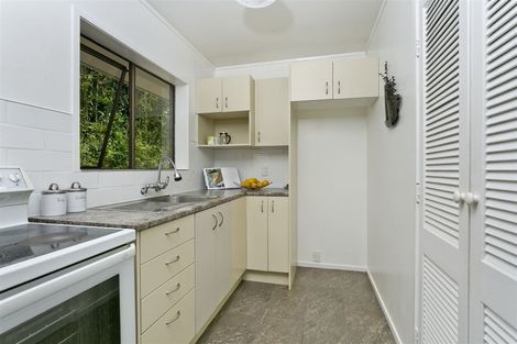 Photo of property in 2/149 Chivalry Road, Glenfield, Auckland, 0629
