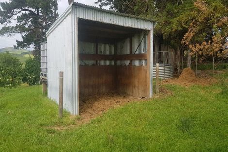 Photo of property in 381 Old Port Road, Warepa, Balclutha, 9273