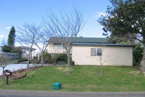 Photo of property in 129 Durrant Drive, Whangamata, 3620