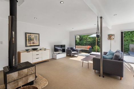 Photo of property in 11 Renata Road, Otaki, 5512