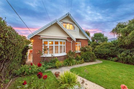 Photo of property in 6 Grandview Crescent, Opoho, Dunedin, 9010