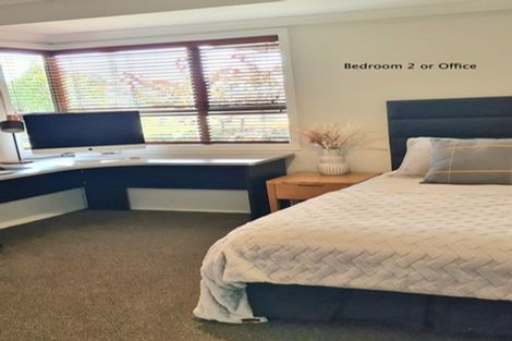 Photo of property in 17 Brewster Road, Pukekawa, Tuakau, 2696