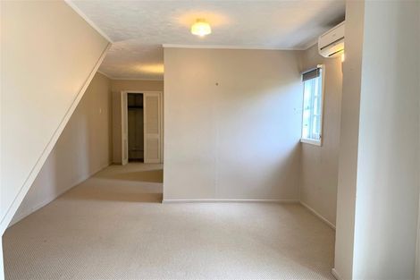 Photo of property in 28 Matipo Road, Mairangi Bay, Auckland, 0630