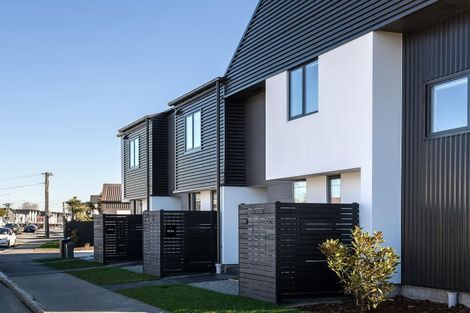 Photo of property in 12/43 New Brighton Road, Shirley, Christchurch, 8061