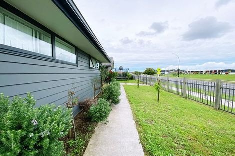 Photo of property in 2 Maia Place, Flagstaff, Hamilton, 3210