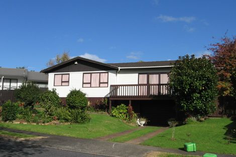 Photo of property in 22 Sikkim Crescent, Clover Park, Auckland, 2019