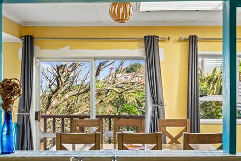 Photo of property in 63 Sea View Road, Baylys Beach, 0377