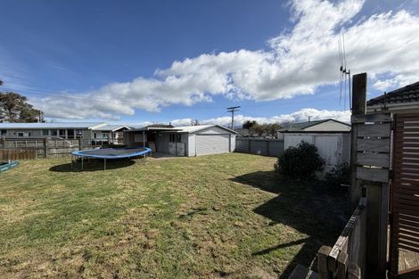 Photo of property in 16 Robertshawe Crescent, Dannevirke, 4930