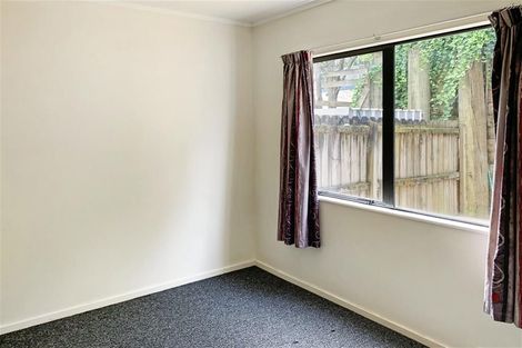 Photo of property in 6/8 Margan Avenue, New Lynn, Auckland, 0600