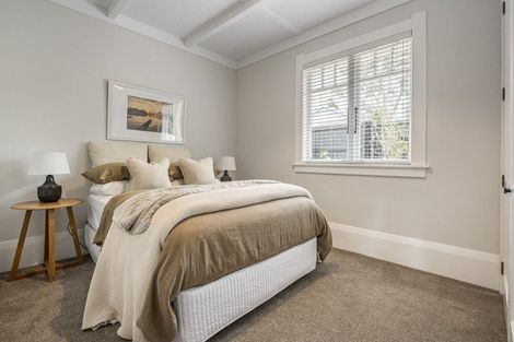 Photo of property in 5 Keystone Avenue, Mount Roskill, Auckland, 1041