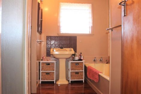 Photo of property in 12 Montrose Road, Waihi, 3610