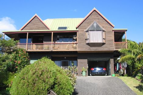 Photo of property in 84 Te Haumi Drive, Paihia, 0200