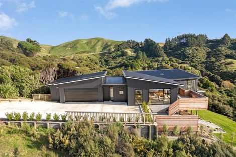Photo of property in 65 Exploration Way, Whitby, Porirua, 5024