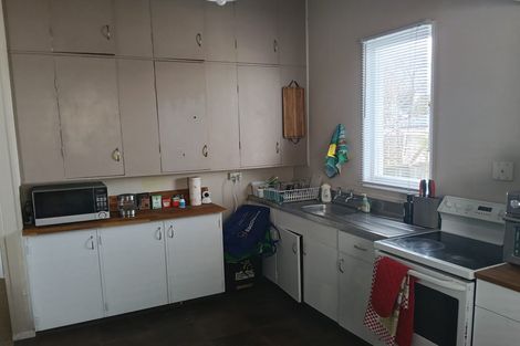 Photo of property in 159 Egmont Street, Patea, 4520
