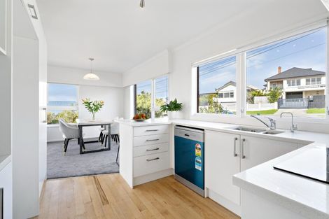 Photo of property in 1/41 Quebec Road, Milford, Auckland, 0620