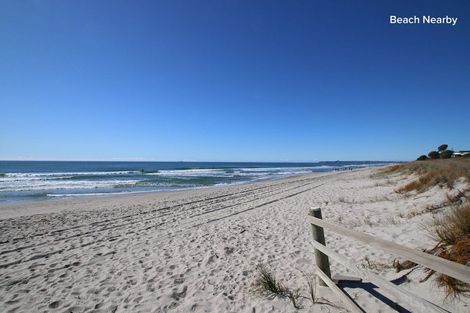 Photo of property in 1245 Papamoa Beach Road, Papamoa Beach, Papamoa, 3118