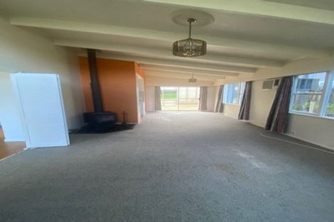 Photo of property in 16 Bentley Avenue, Glenfield, Auckland, 0629