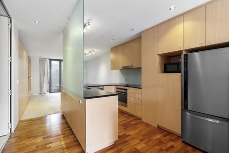 Photo of property in Sanctum Apartment, 10 Ebor Street, Te Aro, Wellington, 6011