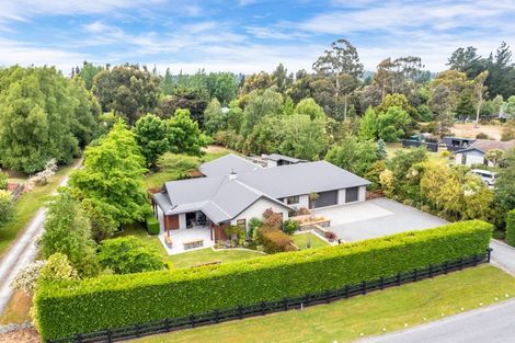 Photo of property in 52 Allin Drive, Waikuku Beach, 7402